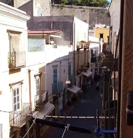With 3 Bedrooms In Lipari With Wonderful City View Balcony And Wifi 1 Km From The Beach